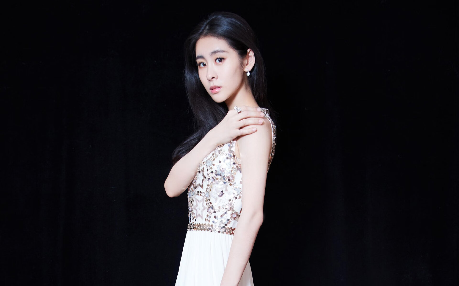 爱游戏体育（AYX）官方APP下载-国际米兰取胜，积分榜排名稳定上升，国际米兰ds