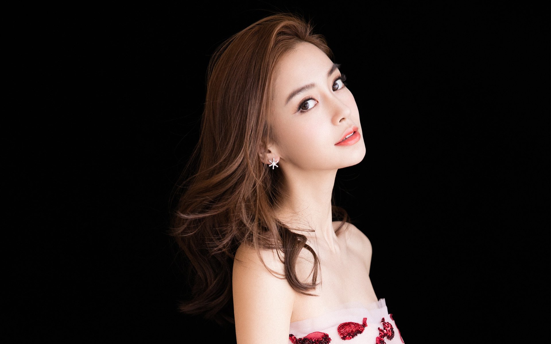 蛙泳强将赛后表示目标锁定巴黎,蛙泳比赛