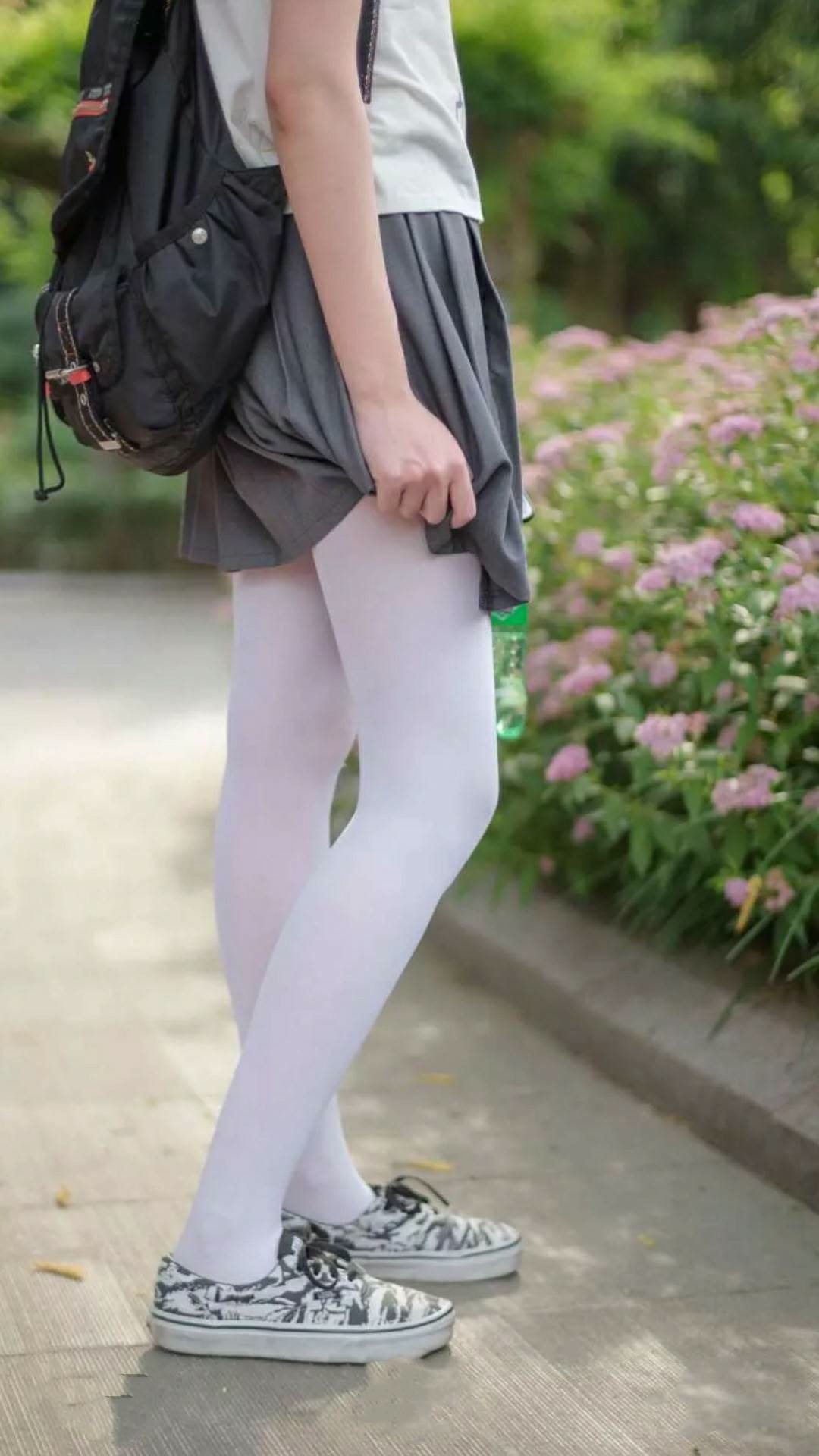 爱游戏体育官方网站-艾比·德尔福：稳定的防守使南非队保持全场优势，比尔和艾德